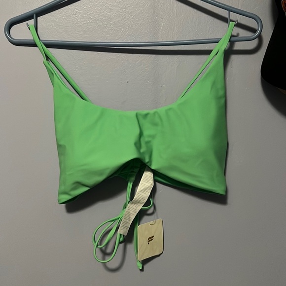 NWT Fabletics Scoop Neck Bikini Top 👙 - Picture 3 of 5